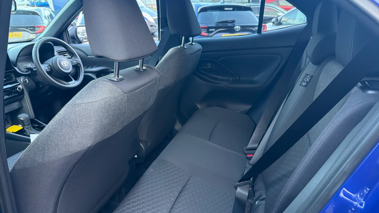 Toyota Yaris Cross 1.5 Hybrid Design 5dr CVT Hybrid Estate